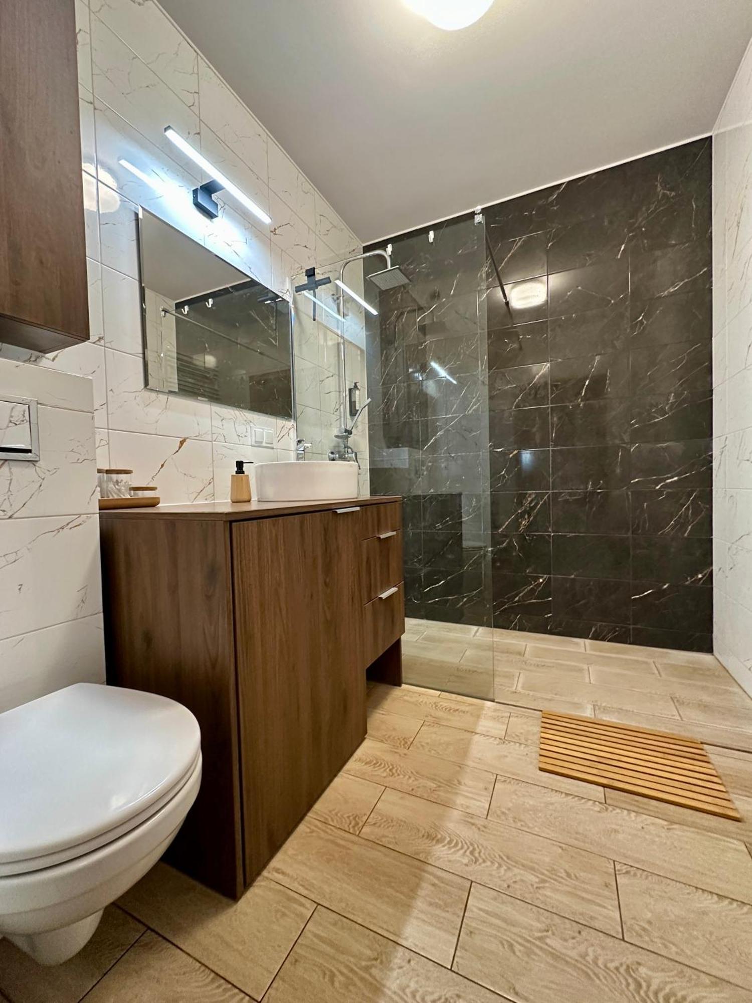 Momo Kręta Apartament